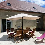 Gite De Charme A La Campagne - 6 Pers. - Fr-1-489-17 Holiday home Bagneux (Allier)